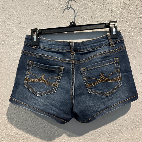 Mudd Jeans Shorts - Girls Size 14 - Picture 2 of 5